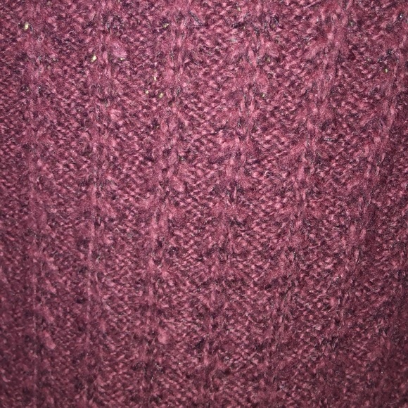 Hollister burgundy sweater dress - Picture 4 of 5